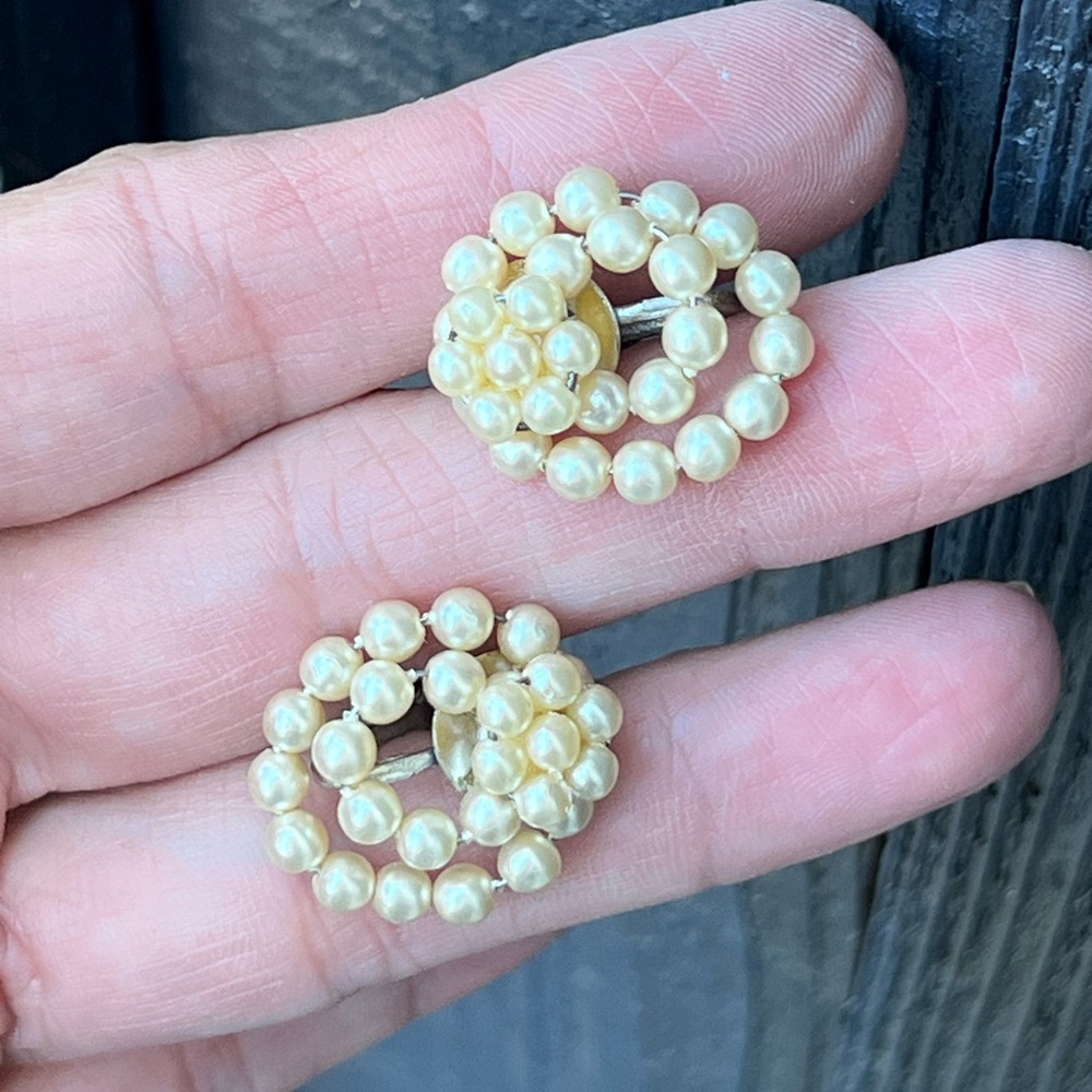 Vintage Faux Pearl Beaded Cluster Clip on Earrings Signed Triad Estate Jewelry